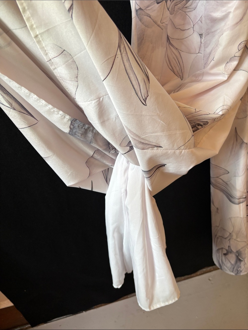 Light Cream Floral V-Neck Wide-Leg Jumpsuit - Picture 9 of 11